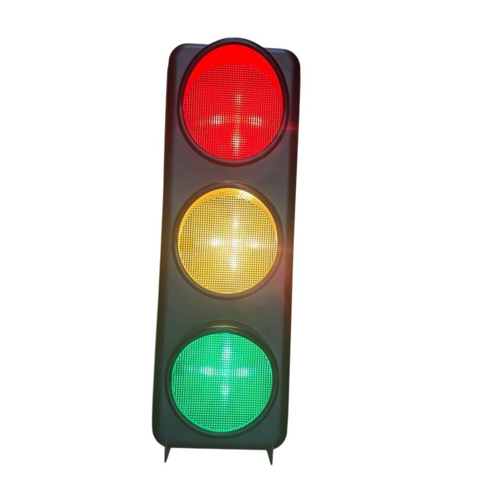 VTG RadioShack Traffic Light Lamp Signal 18" Wall Hanging Novelty Decor 42-3015⁠